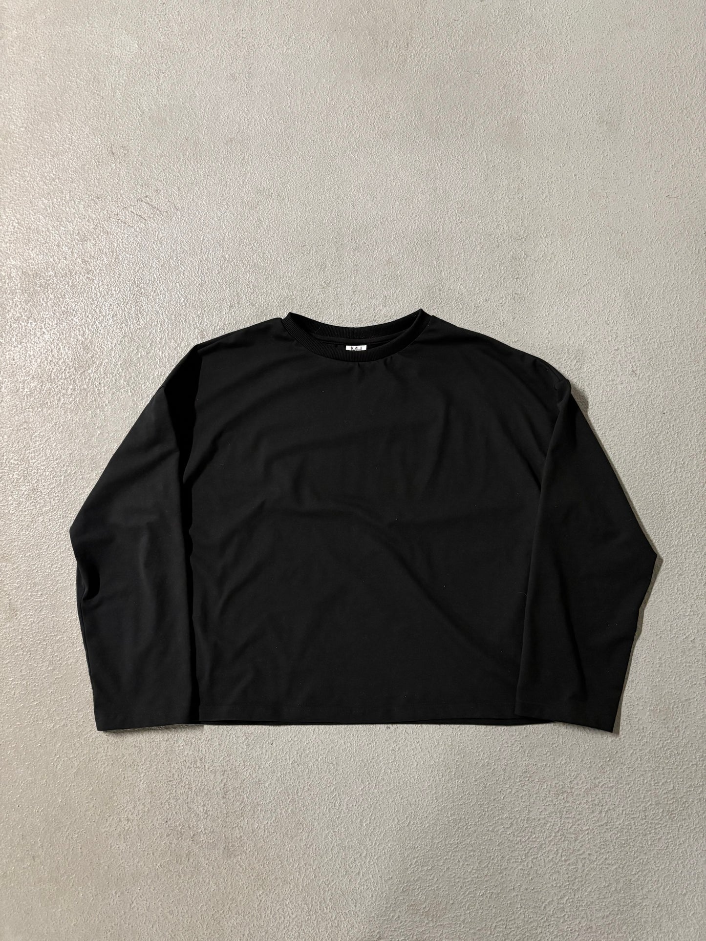MH longsleeve black